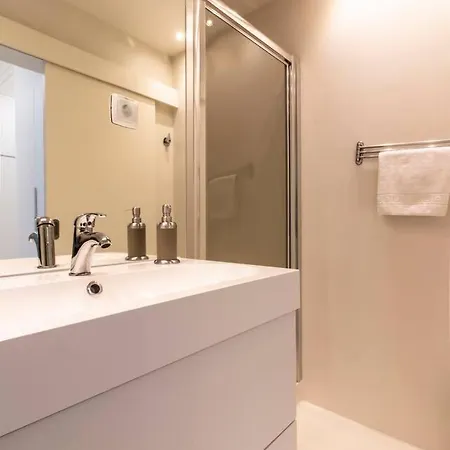 Charming And Well-located In Chiado アパート